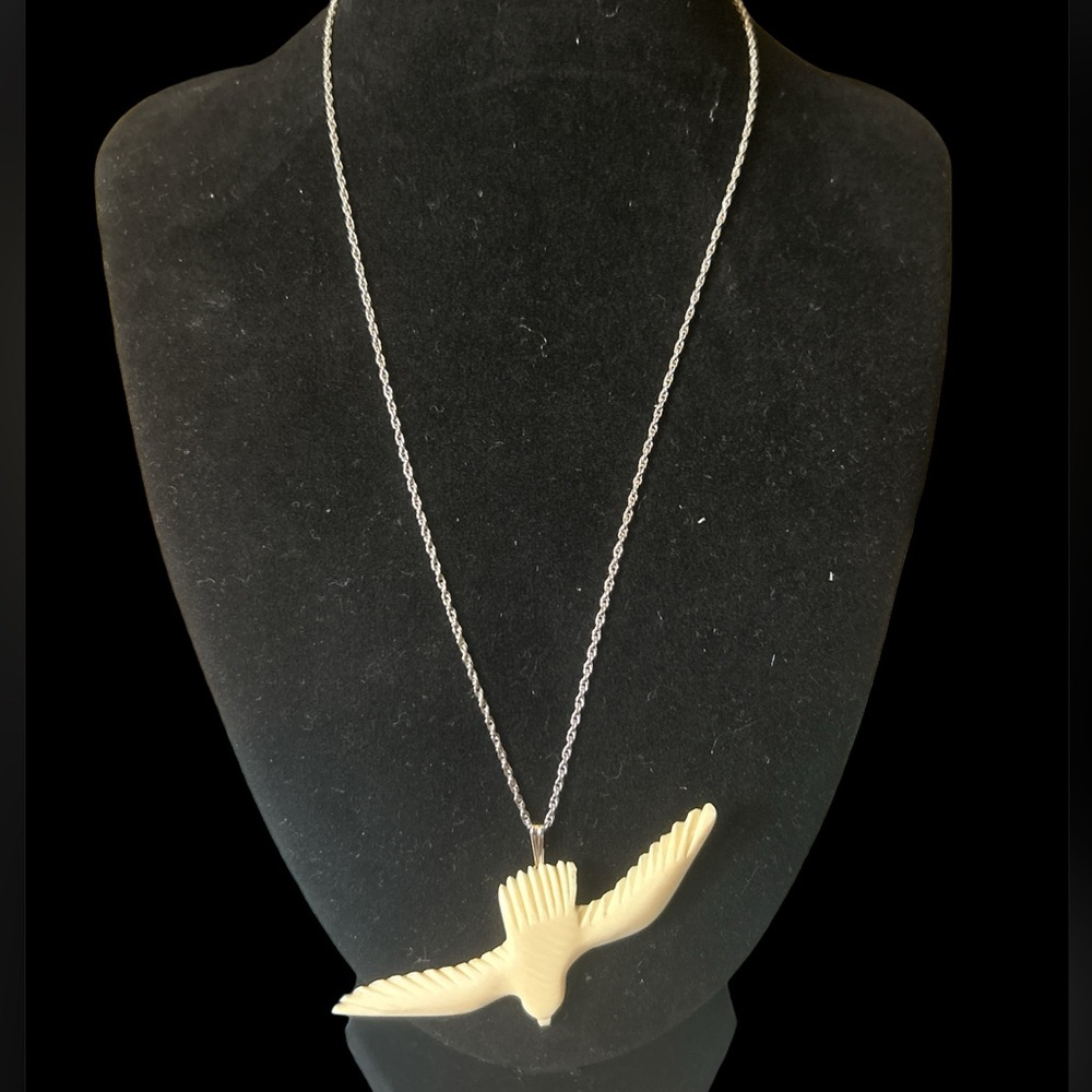 Vintage Carved  Albatross  on Sterling Rope 19” Chain